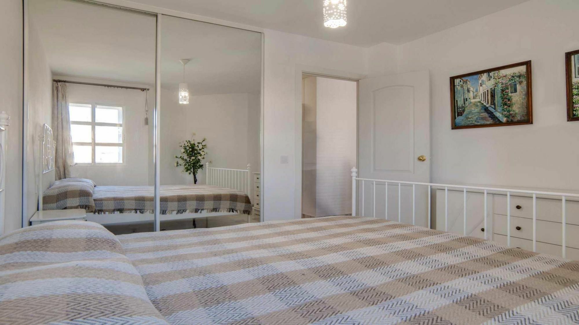 Marina Del Sol Apartment By Rafleys フエンヒロラ エクステリア 写真