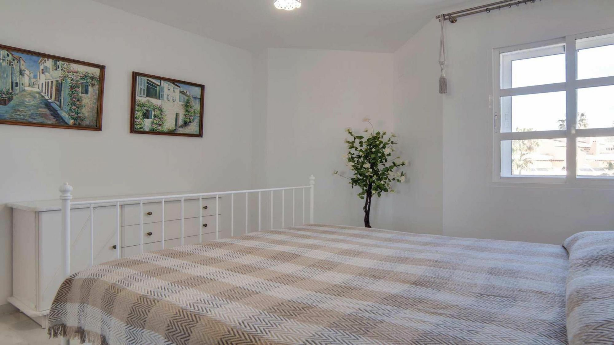 Marina Del Sol Apartment By Rafleys フエンヒロラ エクステリア 写真